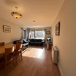 Peaceful 20 Min Walk To Town * Galway