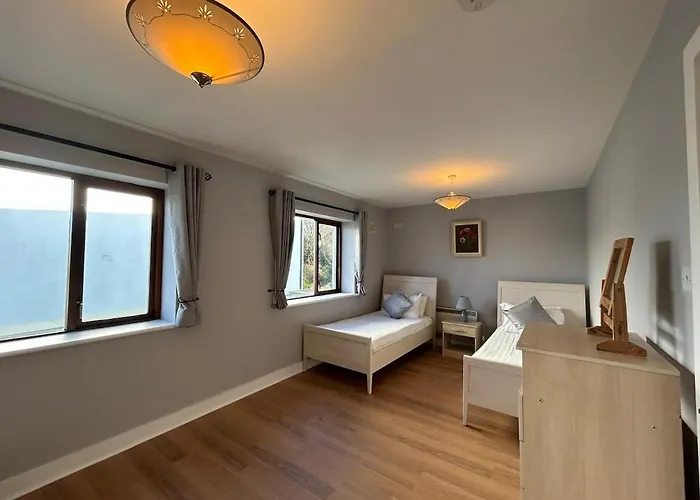 Peaceful 20 Min Walk To Town Apartamento Galway
